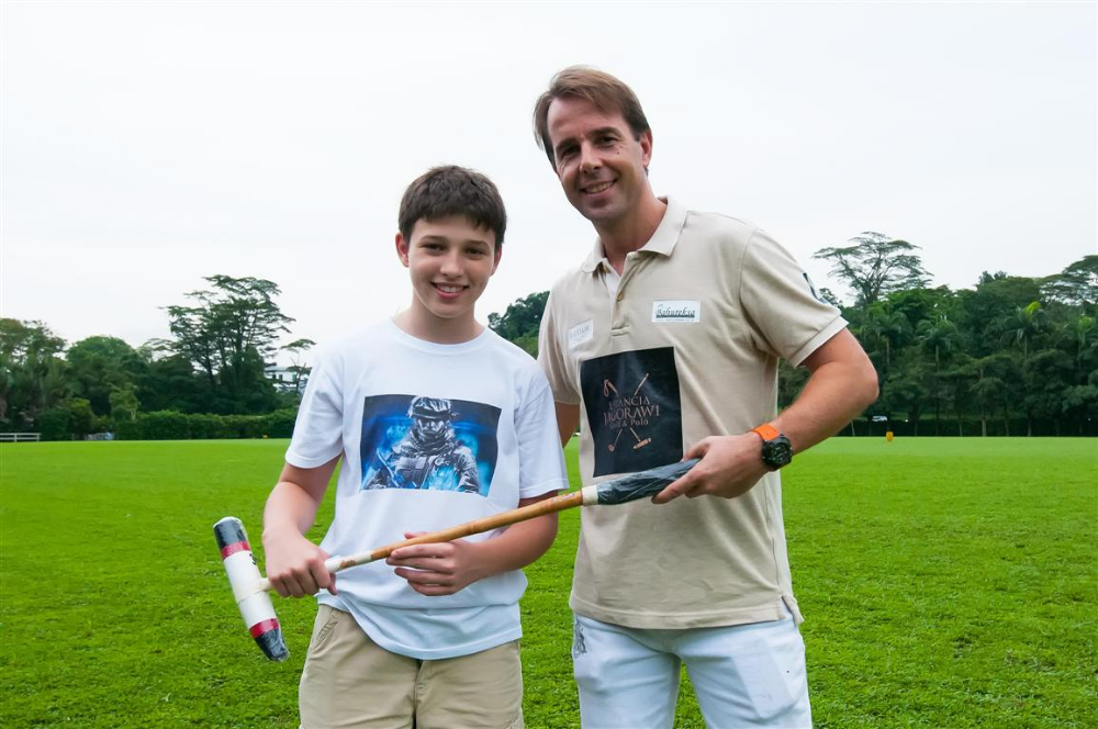 6 Diplomats Cup footmallet prize winner